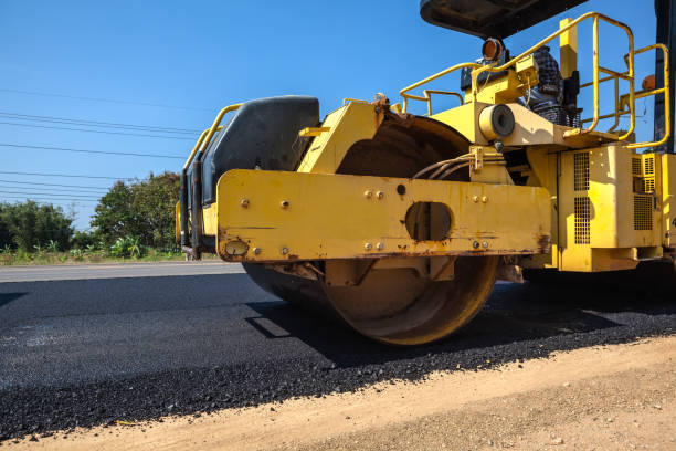 Reasons to Select Us for Your Driveway Paving Requirements in Tokeneke, CT